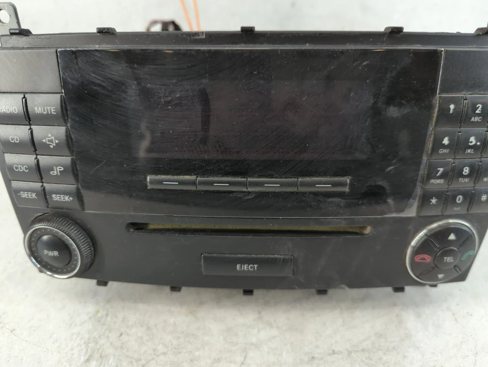Receptor de radio reproductor de CD Mercedes-Benz C230 Am Fm 2007-2007 BIM61 Foto 4 de 4