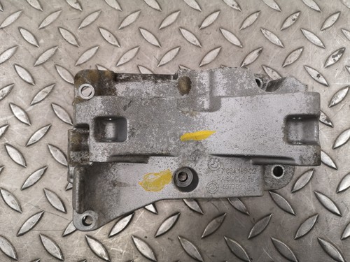 BMW i8 I12 Lichtmaschinenhalterung 7634198 2015 27871992