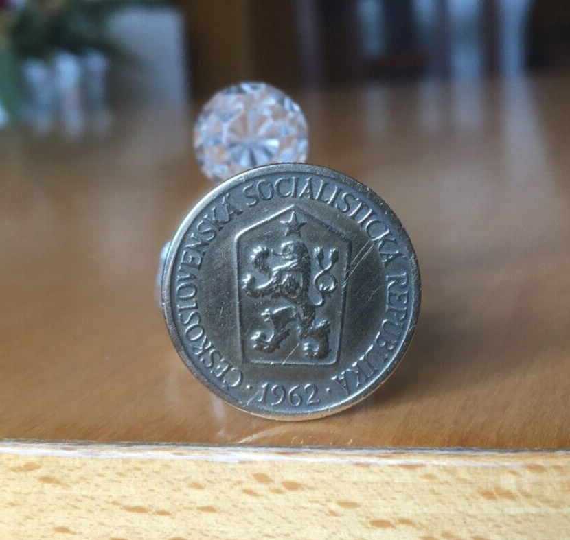 Foto 1 di 18