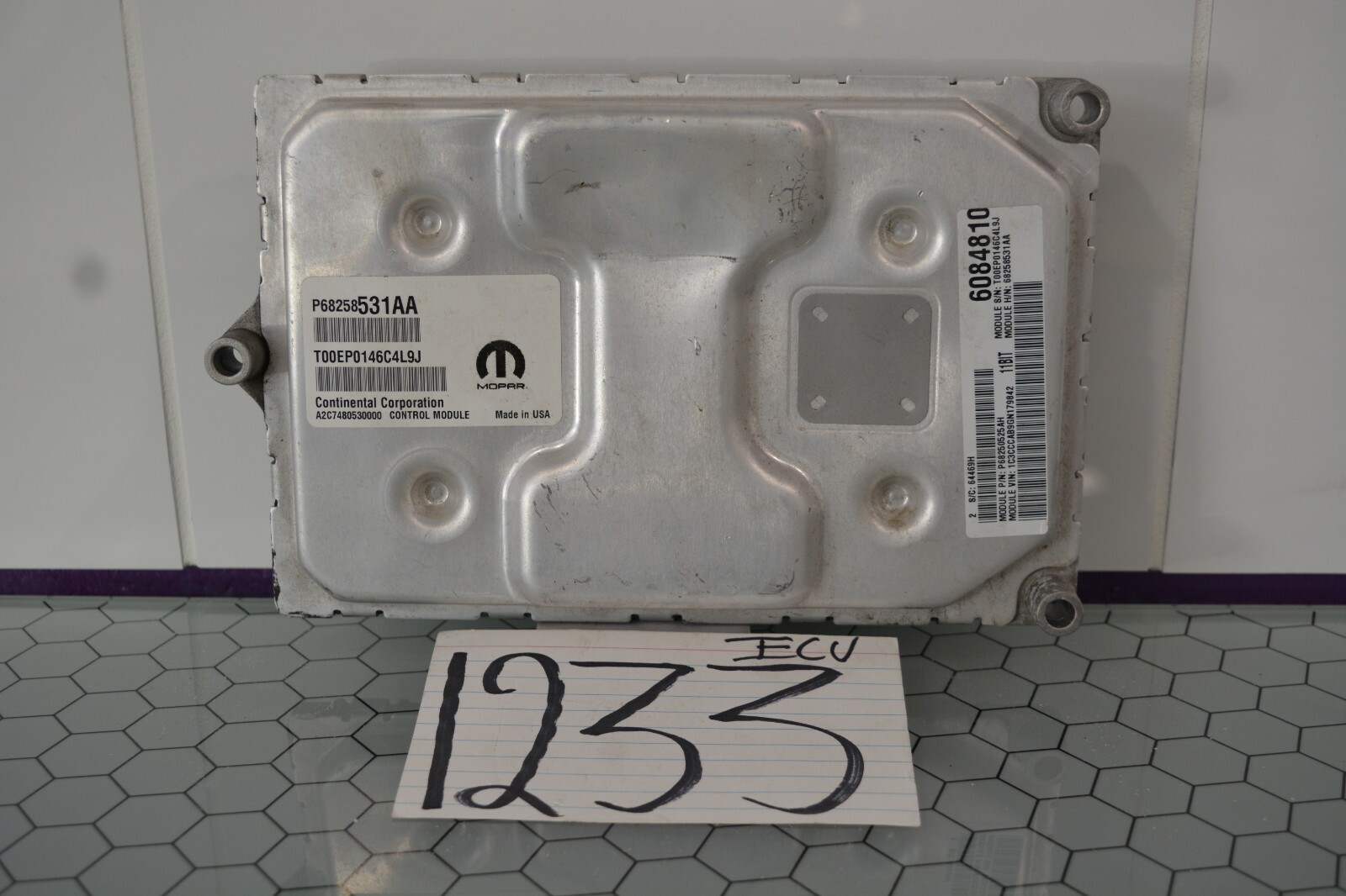 2016 Chrysler 200 #1233 Engine Computer ECM ECU P68258531AA
