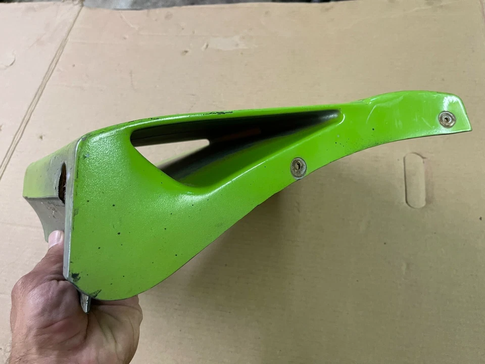 Ford Mustang GT 87-93 faldón lateral puerta trasera efecto suelo lateral LH OE Foto 3 de 4