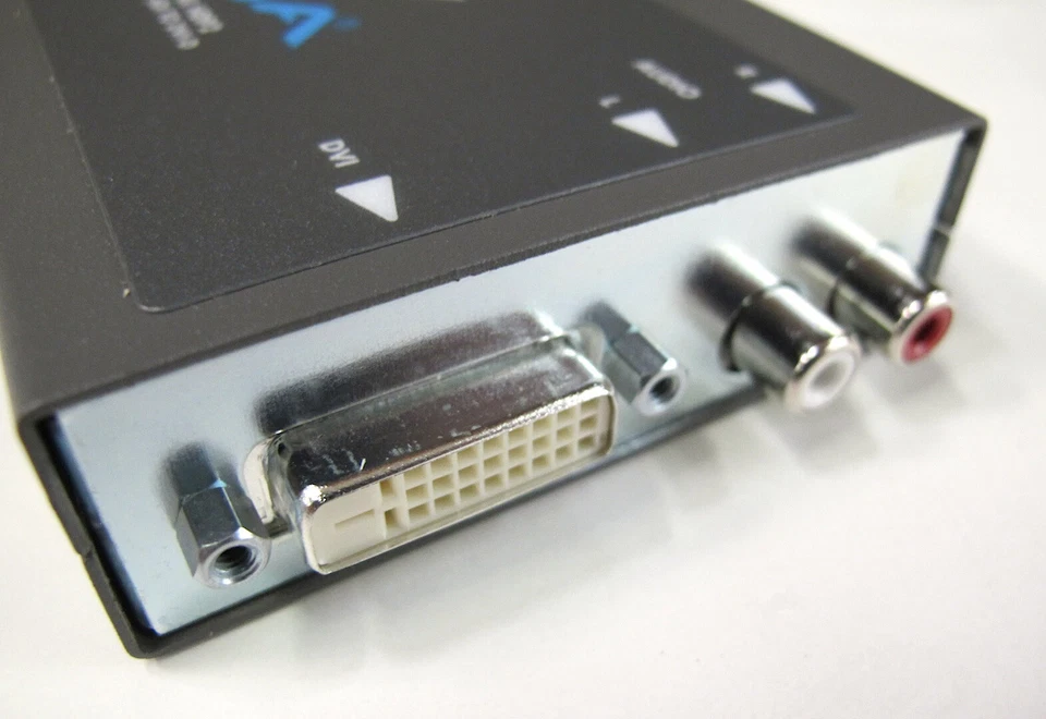  AJA HDP2  HD/SD-SDI to DVI-D Mini-Converter - Image 4 of 4