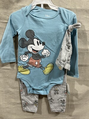 Disney  Baby Boy 3 Piece Knit Outfit Size 24 M