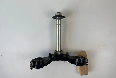 TRIUMPH Daytona 600 03-04 Gabelbrücke unten triple clamp tree fork Bridge bottom - Bild 1 von 4