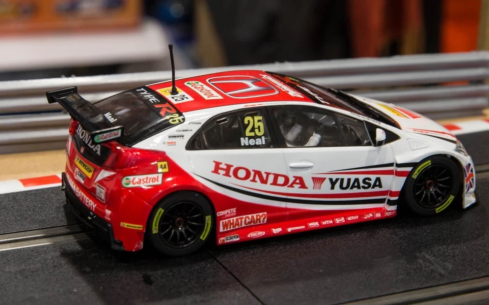 Scalextric C3734, BTCC Honda Civic Type R - Matt Neal, Donington Park 2015  - Image 4 of 4