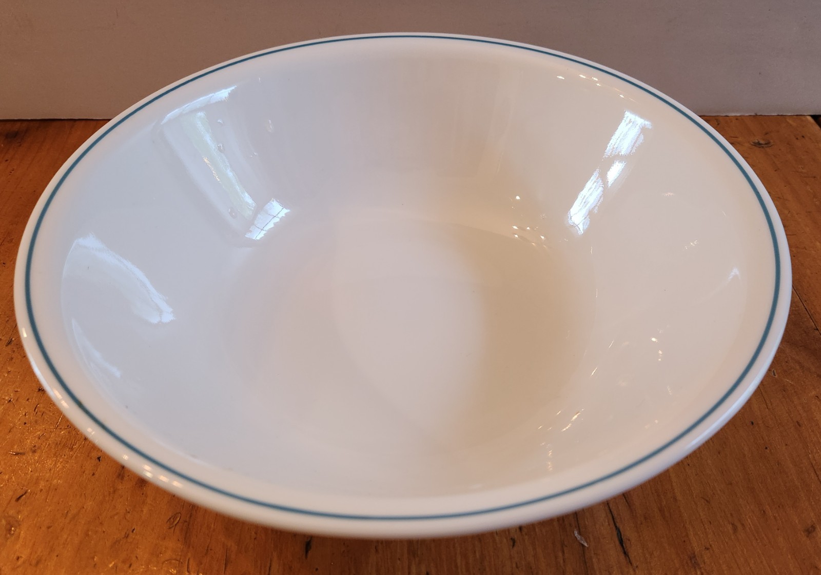 Corelle 2-Quart (10-inch) Large Blue Rimmed Pasta / Serving Bowl