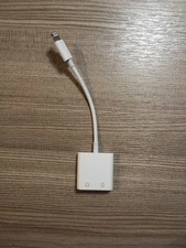 Apple Lightning 3.5mm Audio Adapter with Power  Delivery