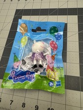 Peppa Pig Suzy Sheep Figure Sealed Polybag New