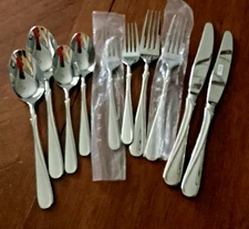 Yamazaki Stainless FLORA Two 5 Piece Place Settings Display Pieces Flatware