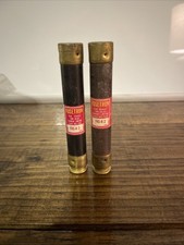 Fusetron FRS-R-2 Time Delay Dual Element 600V Fuse Lot Of 2