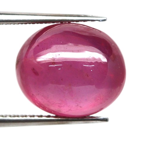 8,18 ct. Beheizter ovaler Cabochon aus rotem Rubin Madagaskar