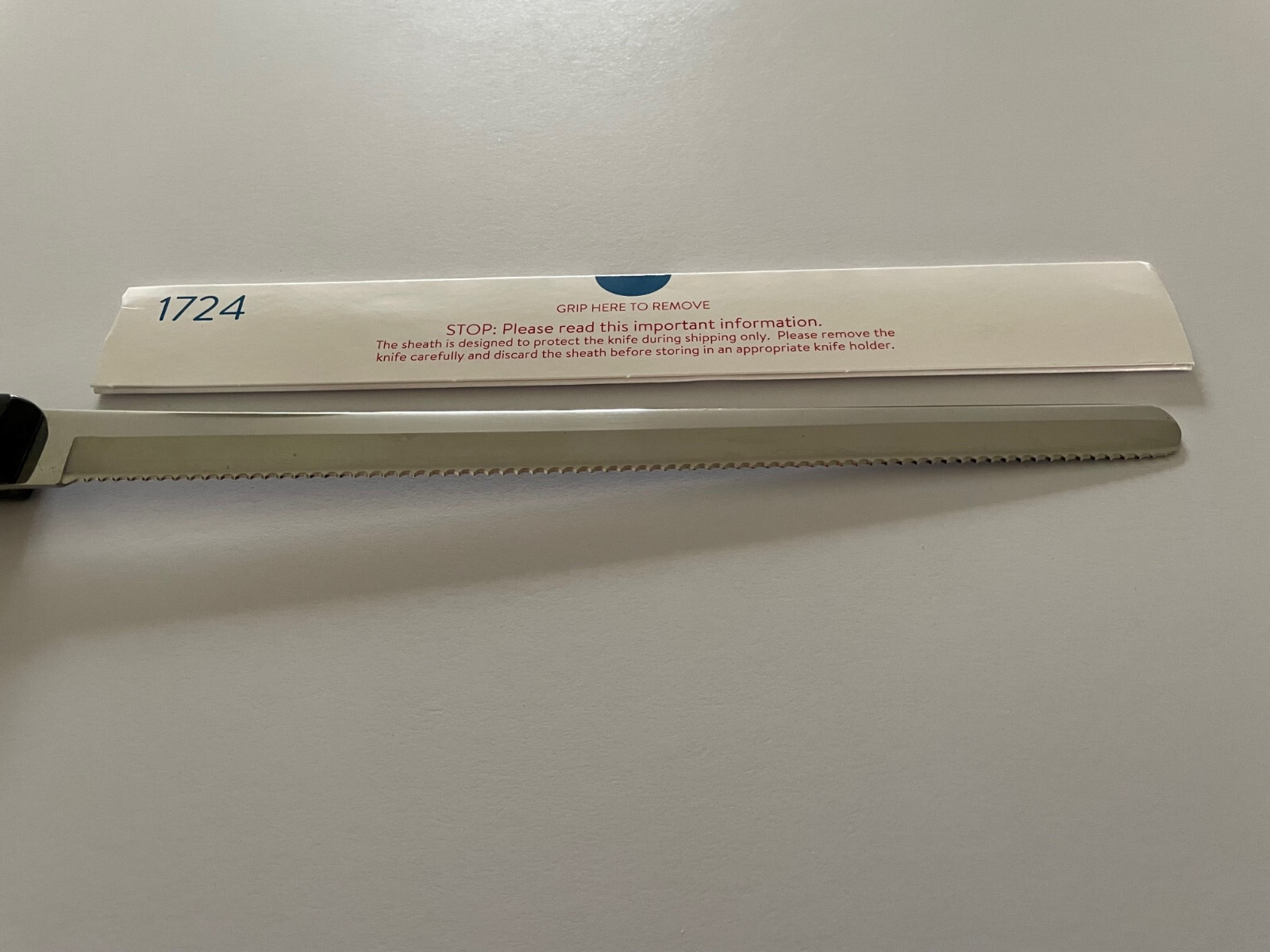 CUTCO 1724 9 3/4” Bread Slicing Knife Just Factory Sharpened/Polished