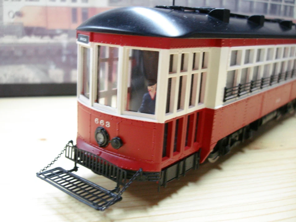 Western Hobbycraft O Guage Powered Street Tolley 3 Rail #663 RED - Image 4 of 4