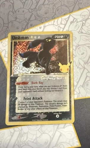 Umbreon Gold Star Celebrations Classic Collection 17/17 NM+ Centered
