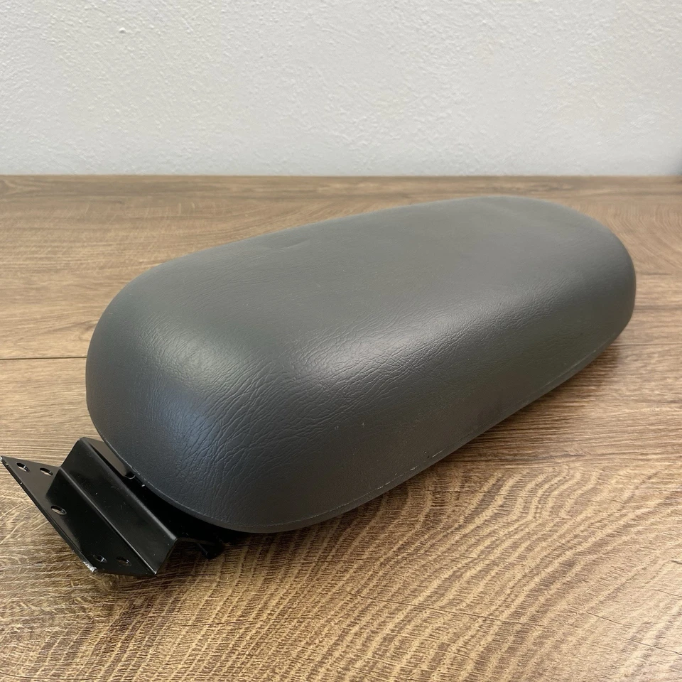 1999 2000 2001 2002 2003 2004 Oldsmobile Alero Center Console Lid Dark Gray/Blac - Image 4 of 4