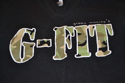 B37- Gabby Mooney's G-FIT V-Neck Short Sleeve T-Shirt Size Medium