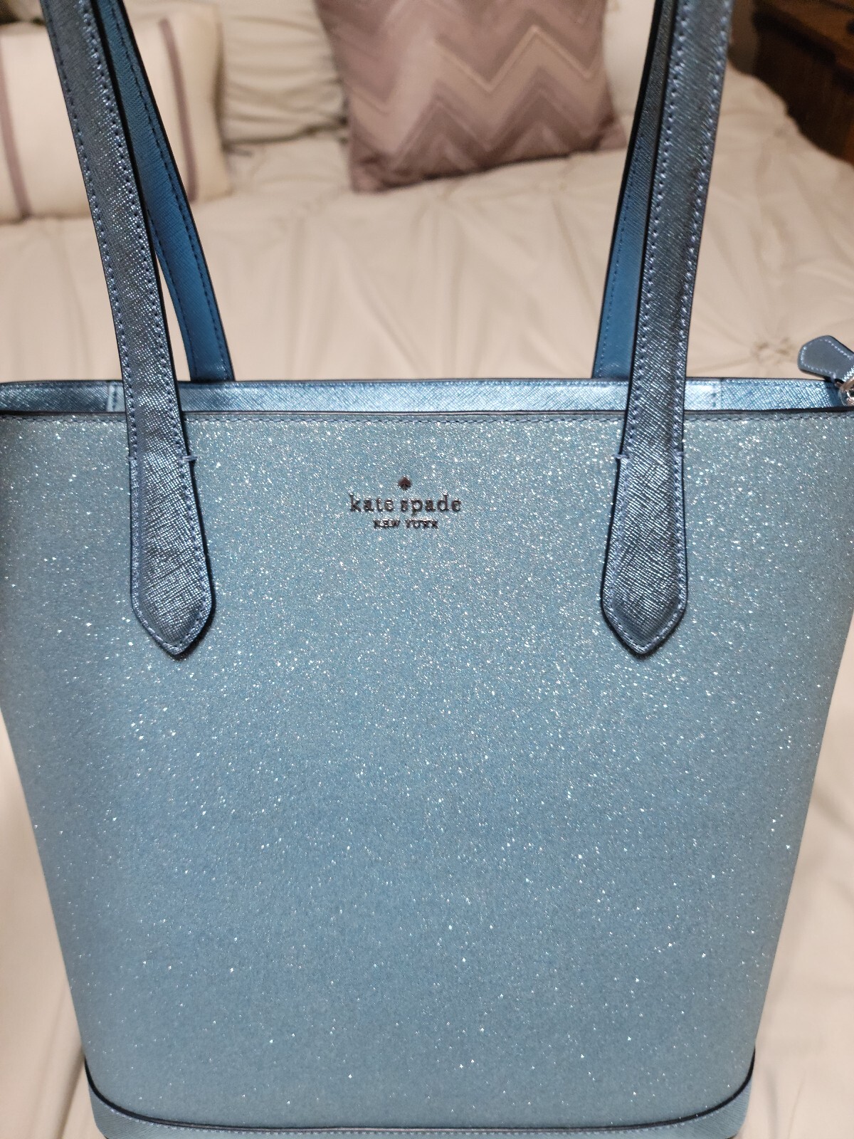 Beautiful Kate Spade Tinsel Tote in Frosty Sky NEW (K9338