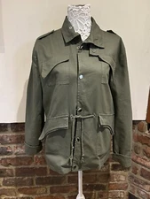 AOWO7S Ladies Green Jacket Size XL Good Condition