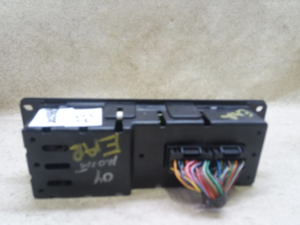 Control de clima de temperatura automático 4L2418C612AB para 04-05 FORD EXPLORER a3-202388 Foto 4 de 4