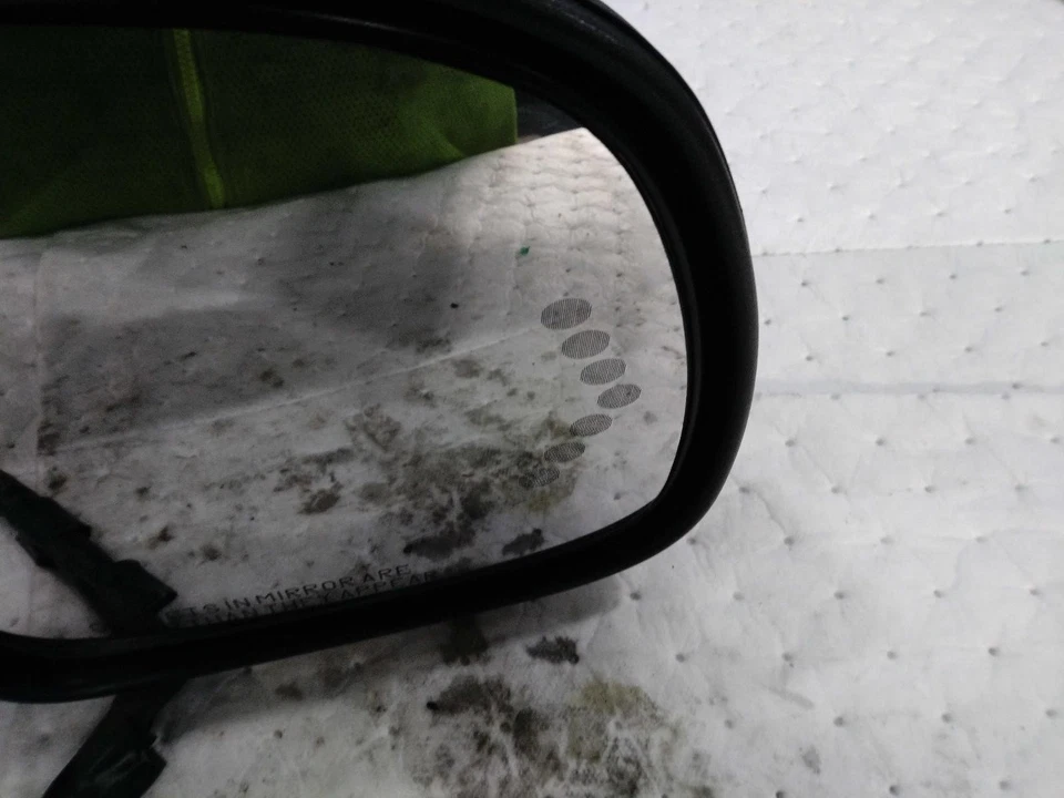 Espejo de puerta derecho usado se adapta a: 2006 Gmc Yukon XL 1500 Power con intermitente integral Foto 4 de 4