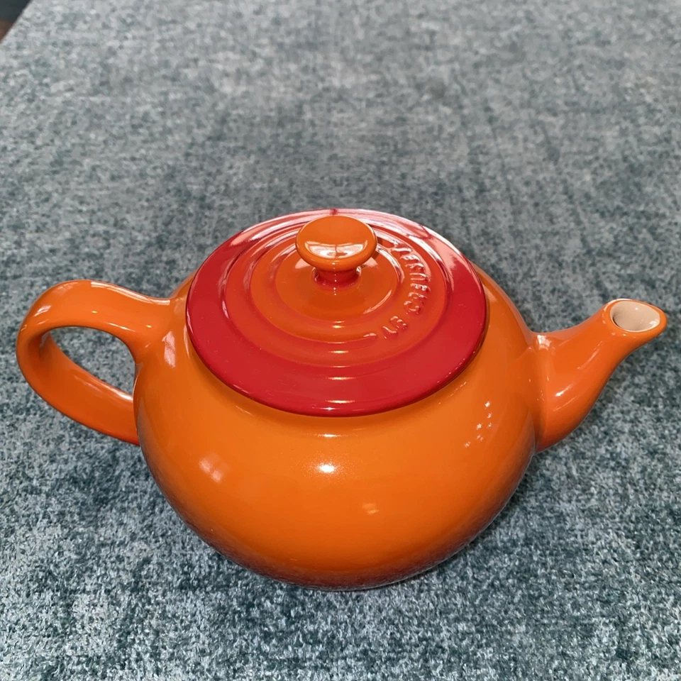 "Le Creuset" Small Stoneware Teapot w/Infuser ~ Volcanic Orange  - Image 3 of 4