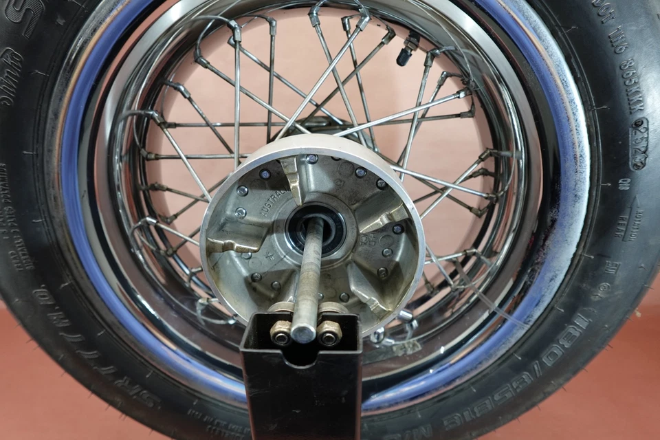 Harley-Davidson Electra Glide Ultra 2007-2012 llanta delantera Shinko Foto 3 de 4