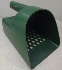 Beach Scoop -LARGE -Big Super Sifting Sand BRAND NEW METAL DETECTORS PLASTIC