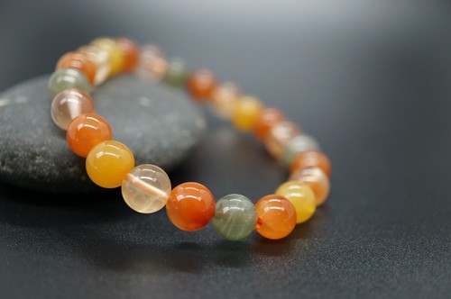 Rainbow Rutilated Quartz Round Bracelet Multi-color Rutilated Quartz 8MM - Picture 6 of 12