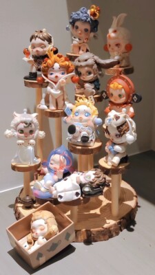 POP MART Skullpanda Everyday Wonderland Series Blind Box