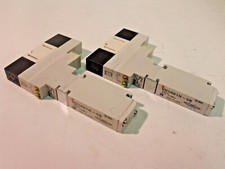  2 SMC VQ1A01N-5B Air Solenoid Valves, 5 Port