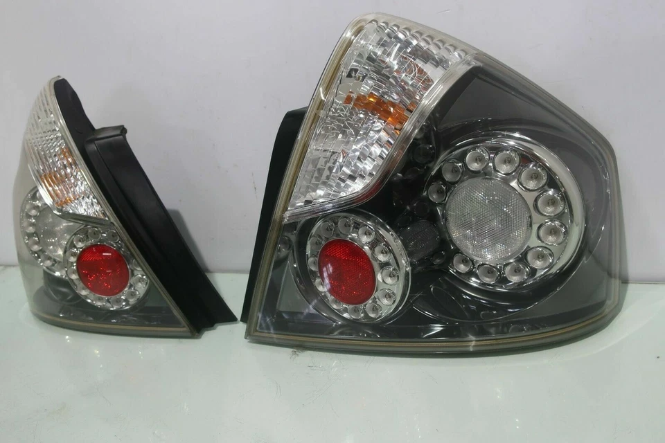 Luces traseras LED NEGRAS 05-11 JDM Nissan Fuga Y50 Infiniti M35 M45 PAR OEM Foto 4 de 4