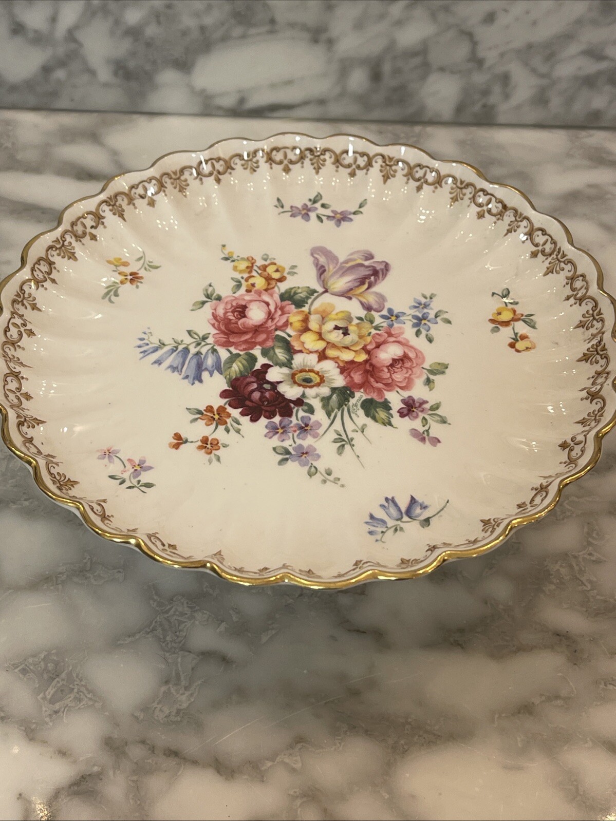 VINTAGE CROWN STAFFORDSHIRE ENGLAND'S BOUQUET CAKE PLATE COMPOTE 8.25 INCHES