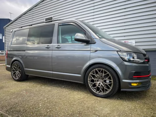 Volkswagen Transporter T6 Kombi 204 BiTDI Highline DSG, Dual slider VW Crew Van