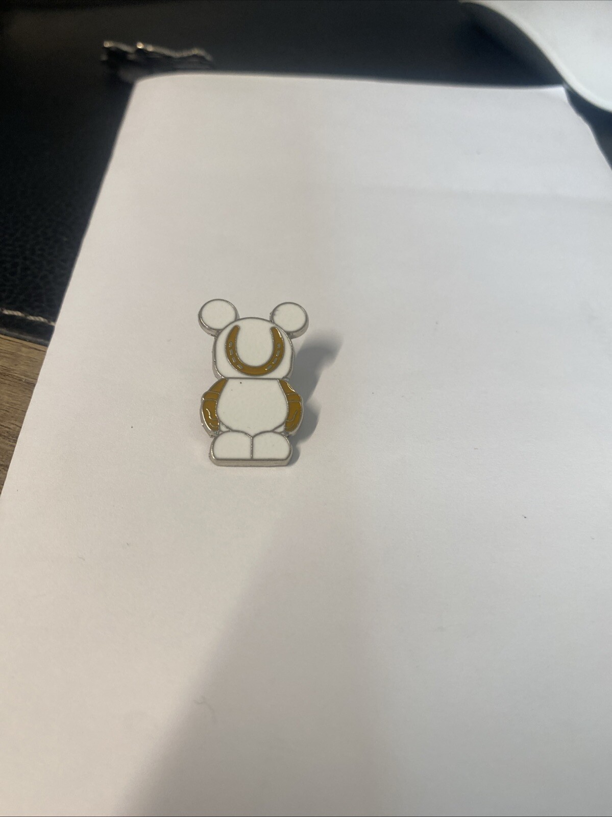 Horseshoe Yellow Gold Vinylmation Mickey Mouse Trading Pin Walt Disney World +F