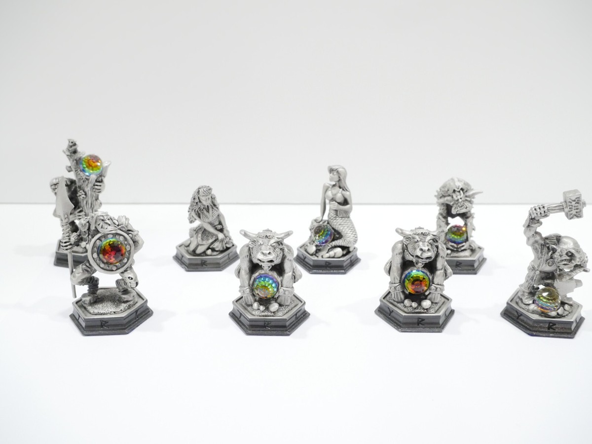 RARE Fantasy of the Crystal Chess Set 1993, Danbury Mint - Dragon