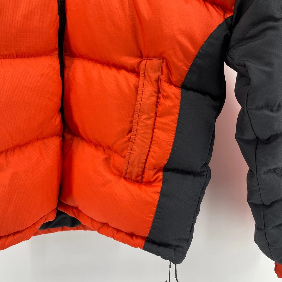 Jaqueta acolchoada The North Face Summit Series masculina pequena laranja preta - Imagem 3 de 4