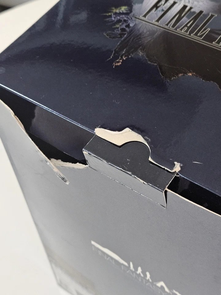 Final Fantasy XV 15 Ultimate Collector's Edition NO GAME - Image 2 of 4