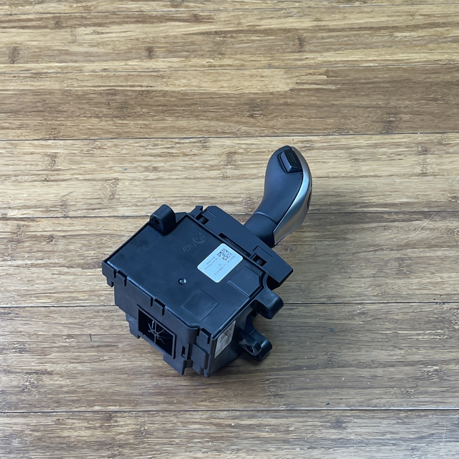 2014-2020 BMW I8 I12 1.5L AWD Automatic Transmission Shift Lever With Knob OEM