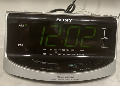 Vintage Sony Dream Machine FM/AM Clock Radio ICF-C492 Dual Alarm Clock Silver