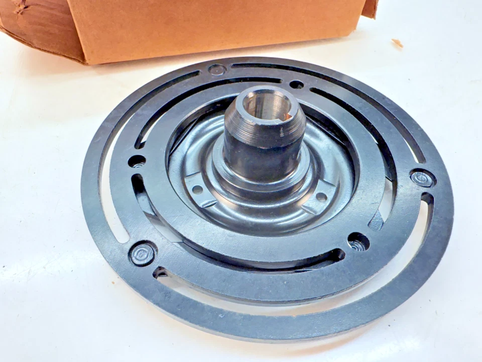 Оригинальная дисковая муфта компрессора кондиционера 1993 - 1995 GMC Chevy C1500 C2500 K1500 C3500 C29 - Изображение 2 из 4