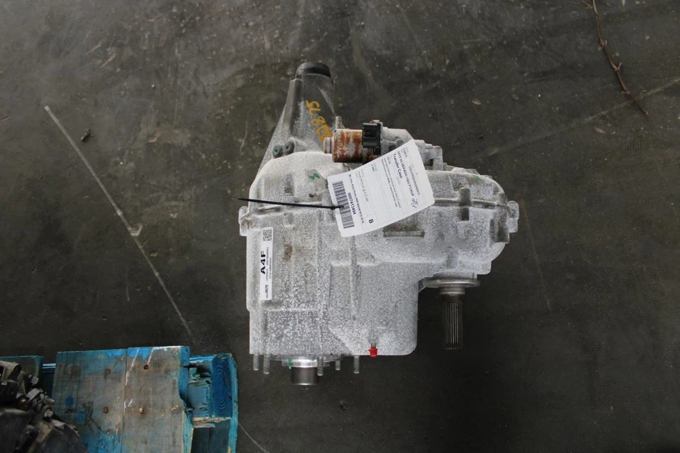 2019 Chevrolet Silverado 1500 Transfer Case 4WD Opt MQE Used 71K Miles - Image 4 of 4