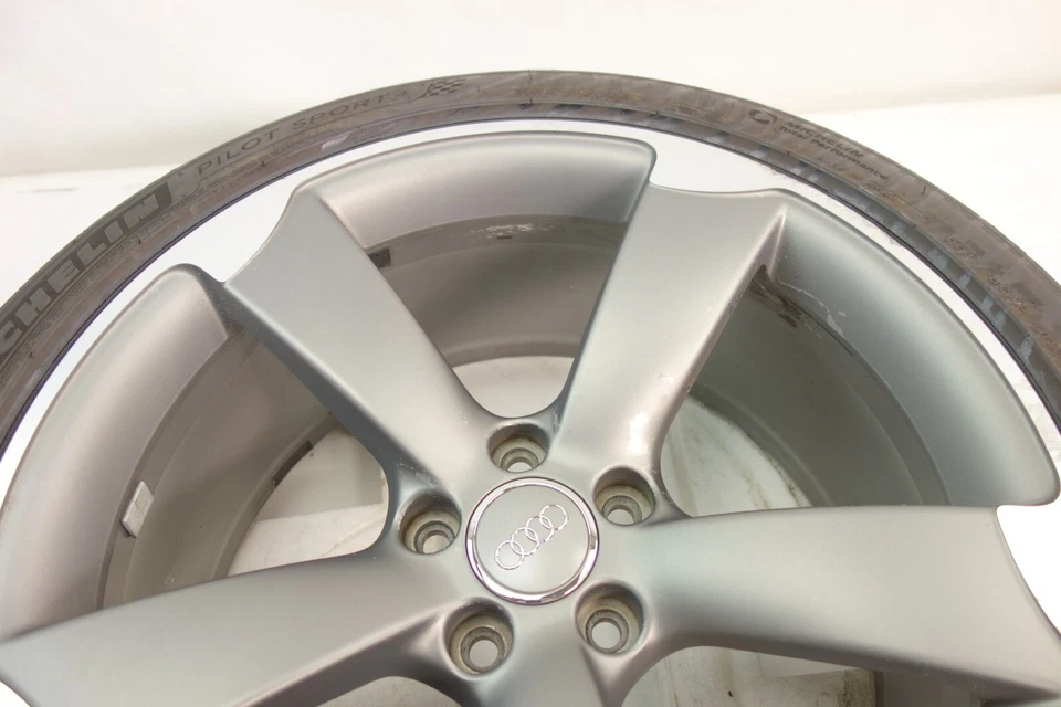 Audi A5 8TA S Line Rotor Alufelge Felge 9Jx19 ET33 245 45 R19 102Y 8T0601025CD - Bild 2 von 4