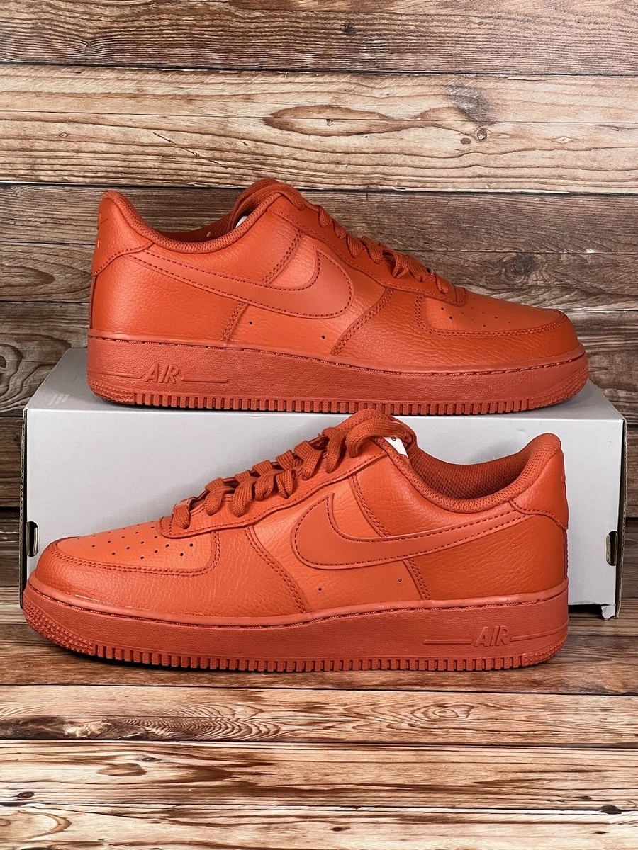 Nike Air Force 1 07 Low Top Women Size 11 Men s 9.5 Mantra