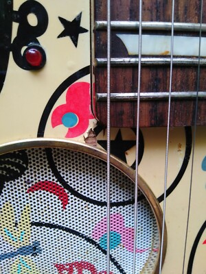 ベース FERNANDES ZO-3 Led Zeppelin III KEROKERO RARE! Fernandes ZO-3 Nomad ArtRock Led Zeppelin III Jimmy