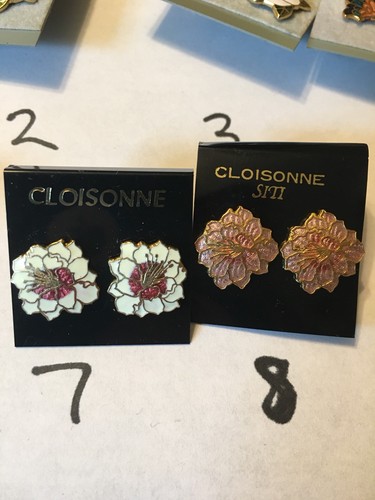 Vintage 1980s Cloisonne Pierced Earrings, You CHOOSE! Animals, Flowers, Sanddoll - Picture 5 of 8