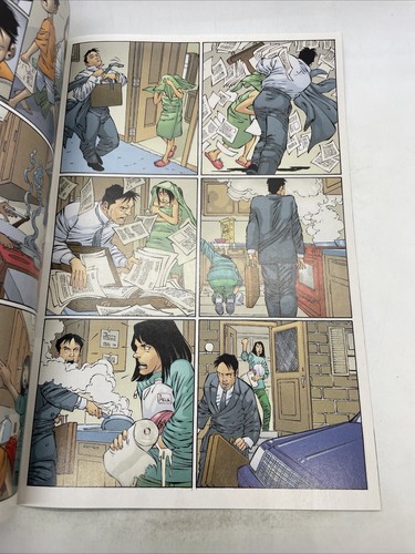 MARVEL COMICS THE PUNISHER 2011 SERIES # 3 - Picture 3 of 8