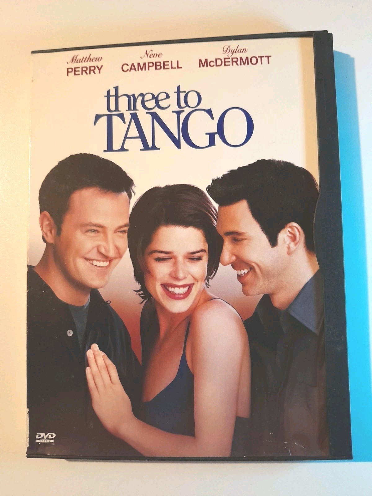 Three to Tango (DVD, 1999)[Region One] Rom-Com, Matthew Perry, Neve Campbell.