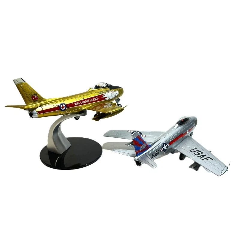 Set 2 Corgi 1:72 AA35806 N.American F-86 Sabre Rcaf & AA35802 F-86A Sabre ( USAF - Image 3 of 4