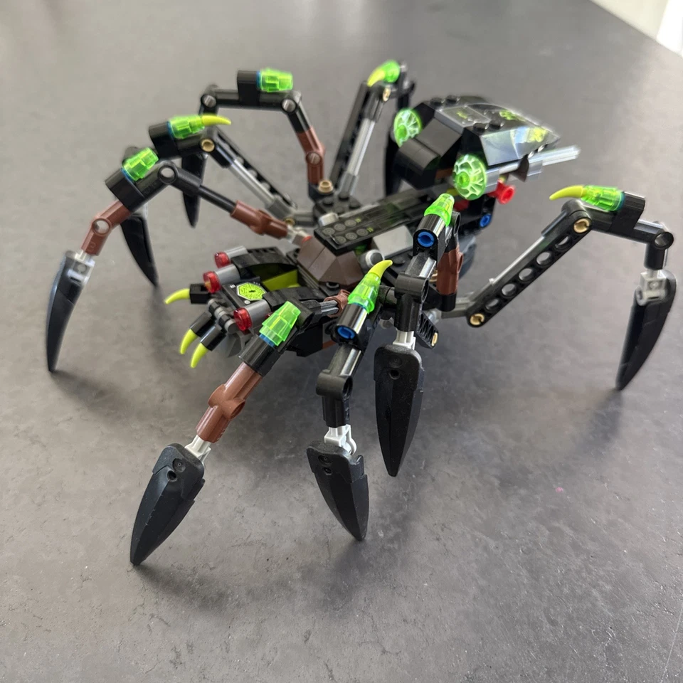 2014 Lego Legends of Chima 70130 Sparratus' Spider Stalker Building Set Complete - Image 3 of 4