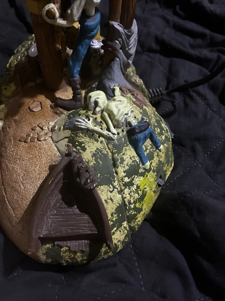 2005 Pirates Of The Caribbean Lamp Disney Captain Jack Sparrow Black Pearl - Image 3 of 4